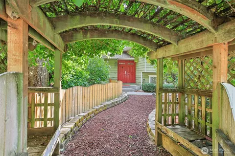 3124 198th Pl SE, Bothell, WA 98012