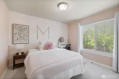 Bedroom - 4005 167th Pl SE, Bothell, WA 98012 photo 4 of 4