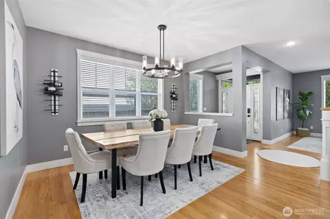 Dining - 4005 167th Pl SE, Bothell, WA 98012 photo 2 of 2