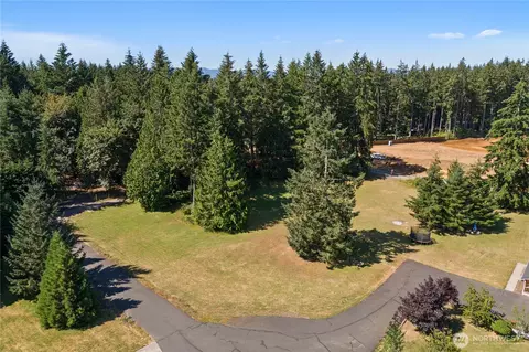 111 13 Shiloh Rd, Winlock, WA 98596