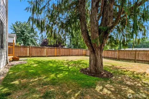Exterior - 408 Cedar Ave, Sultan, WA 98294 photo 7 of 9