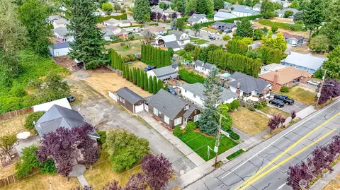 View/Area - 3208 Porter St, Enumclaw, WA 98022 photo 2 of 5