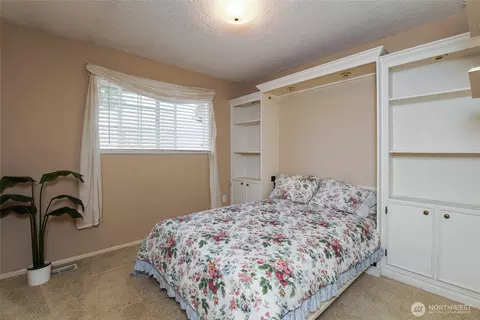 406 W 2nd St, Everson, WA 98247 photo 24