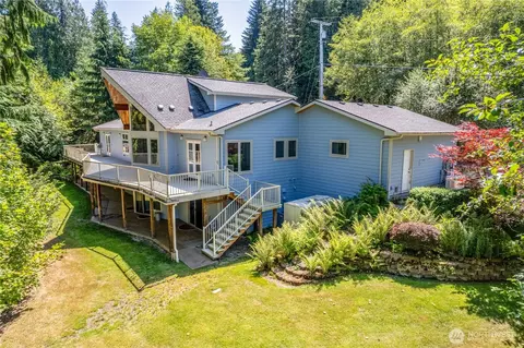 33454 W Shore Dr, Mount Vernon, WA 98274