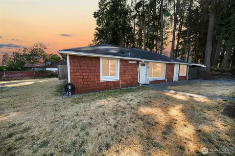 4908 236th St SW, Mountlake Terrace, WA 98043
