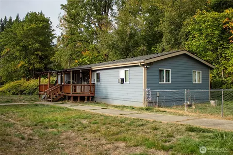 197 State Route 505, Winlock, WA 98596