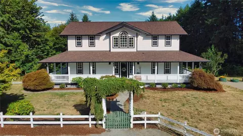 32011 71st Avenue Ct E, Eatonville, WA 98328