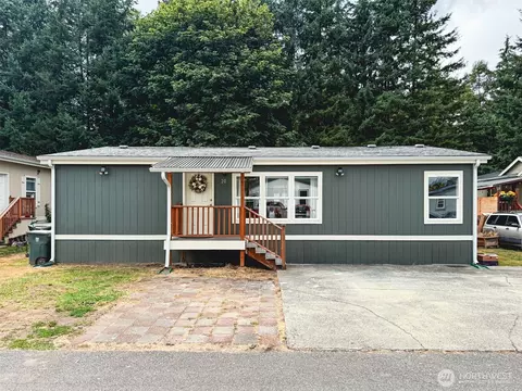 700 N Reed St #20, Sedro Woolley, WA 98284