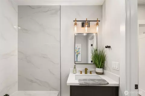 Bath - 2167 Boyer Ave E, Seattle, WA 98112 photo 1 of 6