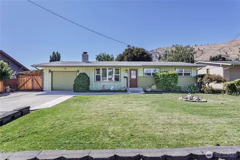 1251 Millerdale Ave, Wenatchee, WA 98801