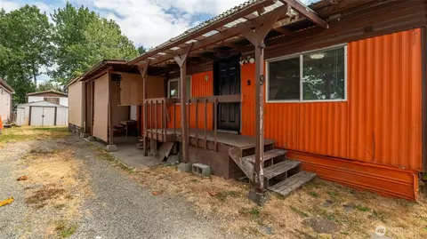 898 Burr Rd SE #9, Olympia, WA 98501