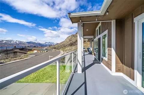 120 Madisen Ln, Chelan, WA 98816