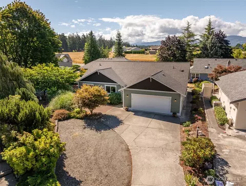 294 Taylor Blvd, Sequim, WA 98382