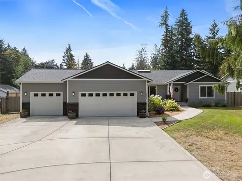 15839 Lindsay Rd SE, Yelm, WA 98597