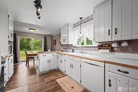 18025 14th Ave E, Spanaway, WA 98387 photo 10