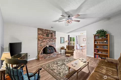 18025 14th Ave E, Spanaway, WA 98387 photo 16