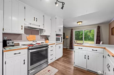 18025 14th Ave E, Spanaway, WA 98387 photo 9