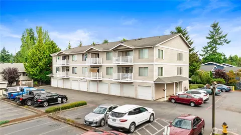 1910 W Casino Rd #124, Everett, WA 98204