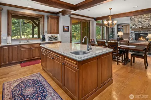 Kitchen - 500 Maple Leaf Loop, Cle Elum, WA 98922 photo 2 of 4