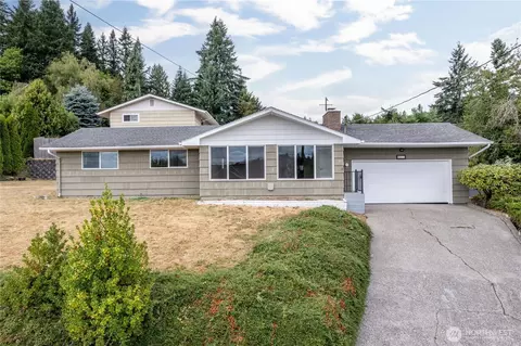 2411 Bloyd St, Kelso, WA 98626