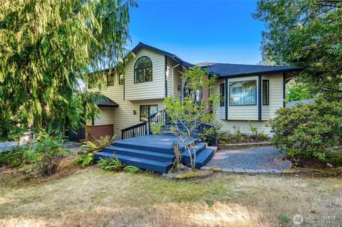 11525 76th Ave NW, Tulalip, WA 98271
