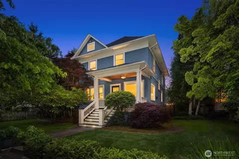 421 16th Ave E, Seattle, WA 98112