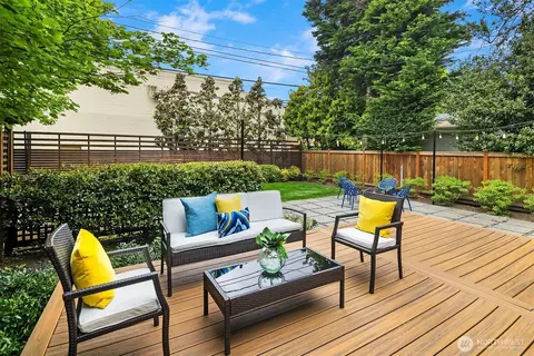 421 16th Ave E, Seattle, WA 98112 photo 28