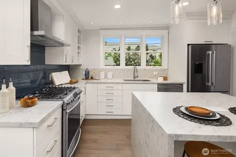 421 16th Ave E, Seattle, WA 98112 photo 17