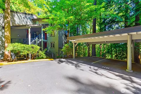 8217 145 Ct NE #C -11, Redmond, WA 98052
