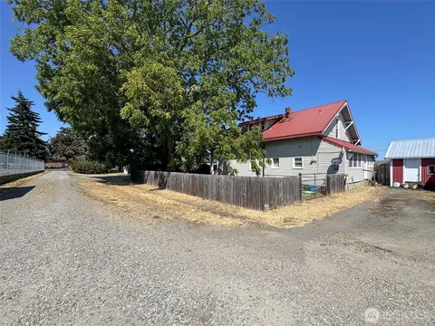 550 N Sequim Ave, Sequim, WA 98382