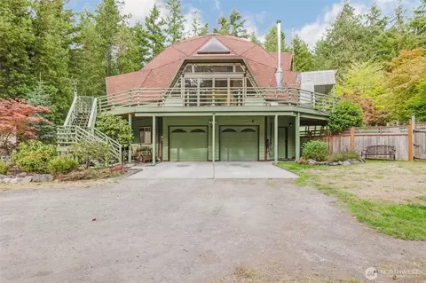 212 Rhapsody Dr, Sequim, WA 98382