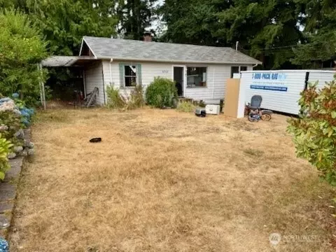 6703 201st Pl, Lynnwood, WA 98036