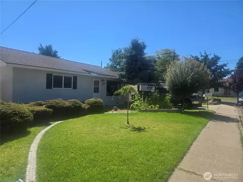 3106 Bonnie Doon Ave, Yakima, WA 98902