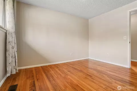 5626 Beverly Ln, Everett, WA 98203 photo 24