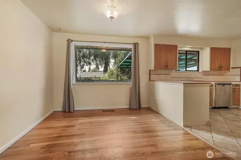 5626 Beverly Ln, Everett, WA 98203 photo 9