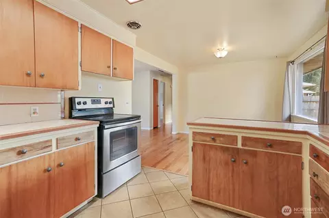 5626 Beverly Ln, Everett, WA 98203 photo 13