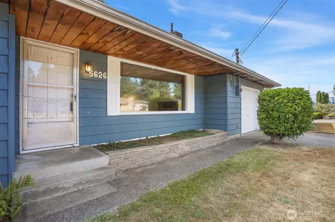 5626 Beverly Ln, Everett, WA 98203 photo 2