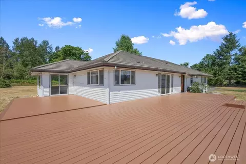Exterior - 42008 254th Ave SE, Enumclaw, WA 98022 photo 3 of 4