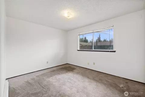 Bedroom - 17118 20th Ave E, Spanaway, WA 98387 photo 2 of 5