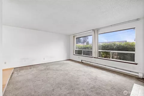 Living - 17118 20th Ave E, Spanaway, WA 98387 photo 2 of 4