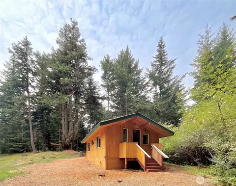 40 Wilson Ln, Friday Harbor, WA 98250