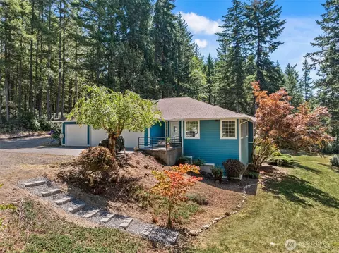 8121 Berry Ridge Ln NW, Silverdale, WA 98383