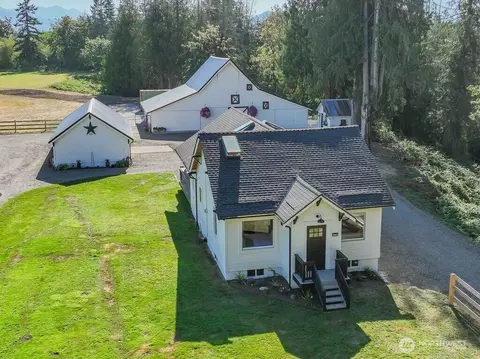Exterior - 45326 196th Ave SE, Enumclaw, WA 98022 photo 1 of 5