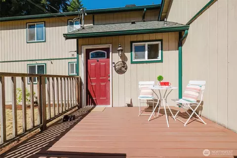 12823 Burchard Dr SW, Port Orchard, WA 98367