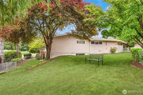 Exterior - 618 Riverview Dr, Monroe, WA 98272 photo 2 of 8