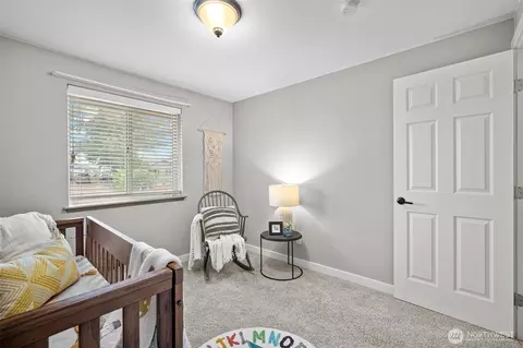 Bedroom - 805 Chestnut St, Everson, WA 98247 photo 4 of 4