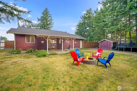Exterior - 805 Chestnut St, Everson, WA 98247 photo 7 of 7
