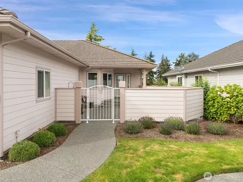 410 Blakely Blvd, Sequim, WA 98382 photo 2