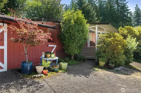 2441 Crestridge Dr NW, Olympia, WA 98502