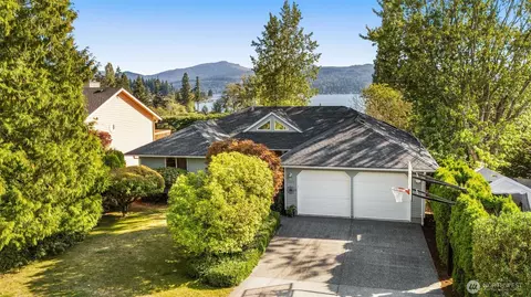 4522 E Oregon St, Bellingham, WA 98226